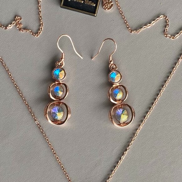 Butler Rose Gold Swarovski Crystal Necklace & Earrings - Picture 5 of 13
